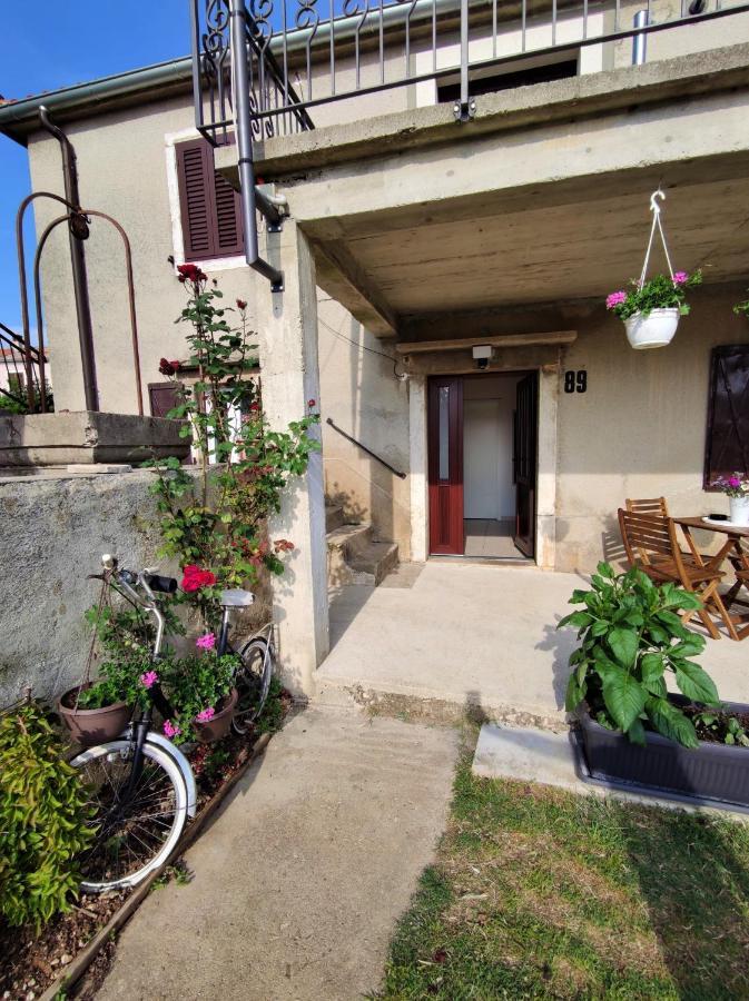 Apartman Josip Garica Exteriér fotografie